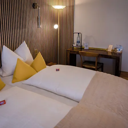 Hotel Franconia 3*