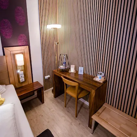 Hotel Franconia