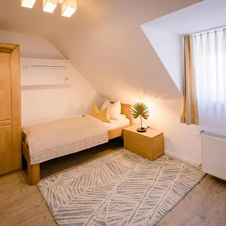 Franconia Отель 3*