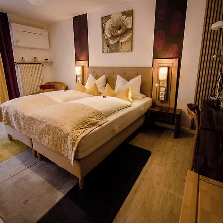 Franconia 3*