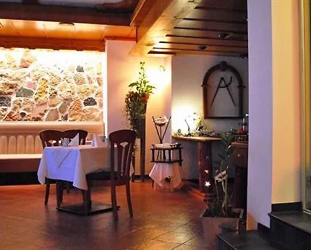 Ξενοδοχείο Franconia 3*